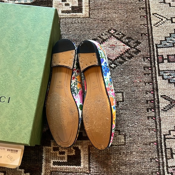 Gucci - Picture 2 of 3